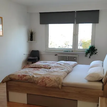 Zen - Geraumig Fur 4 - Zentral - Balkon - Netflix *