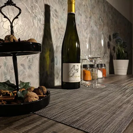 Zen - Geraumig Fur 4 - Zentral - Balkon - Netflix